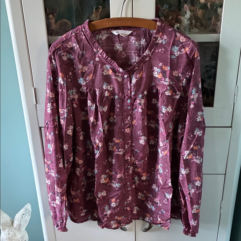 LC Lauren Conrad sz XXL Floral Button-Up Blouse like new!